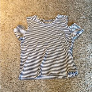 hollister shoulder cut out top